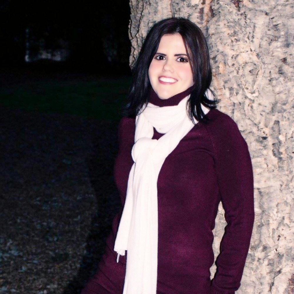 Meet your Posher, Roxanne